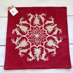 NEW 1 Pottery Barn Christmas Reindeer Wreath Crewel Embroidered 20" Pillow Cover